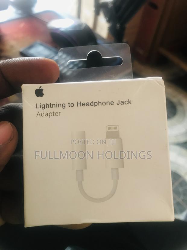 IOS Apple Lightning to Audio Adapter. Microphone, Irig