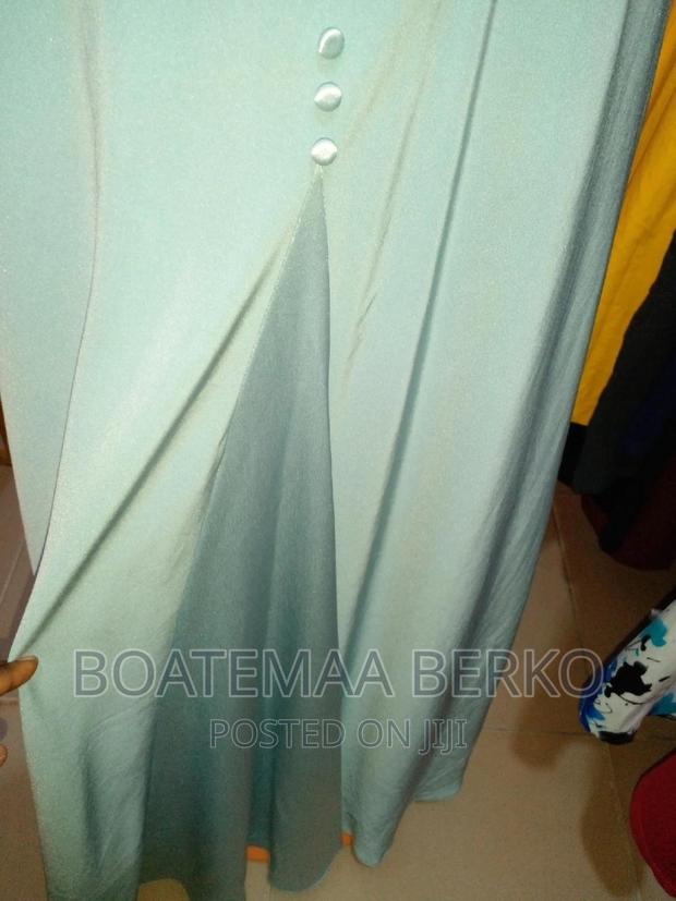 Women's Evening Wear · Photo 2