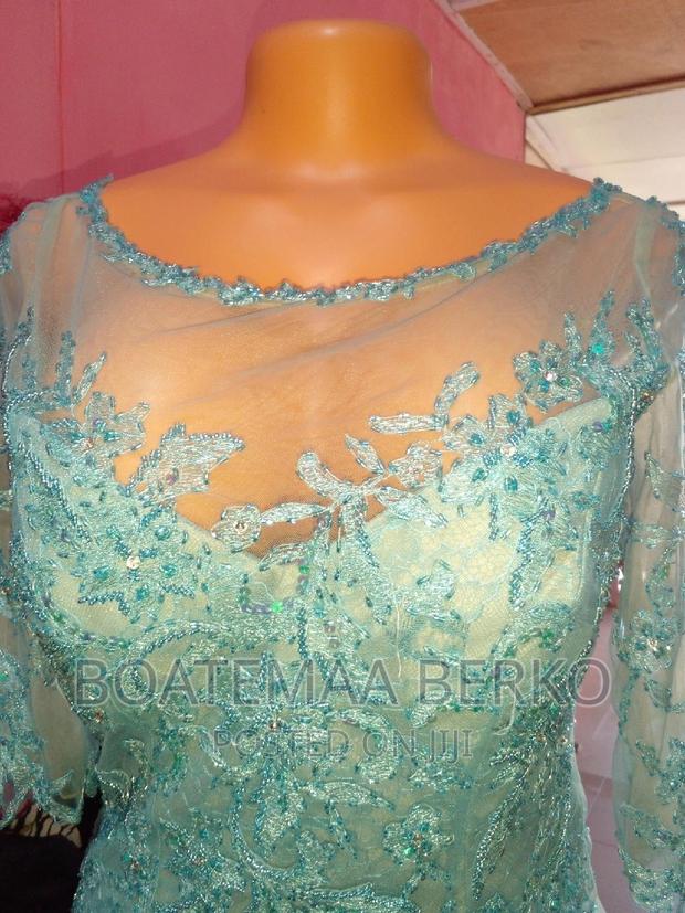 Women's Evening Wear · Photo 8