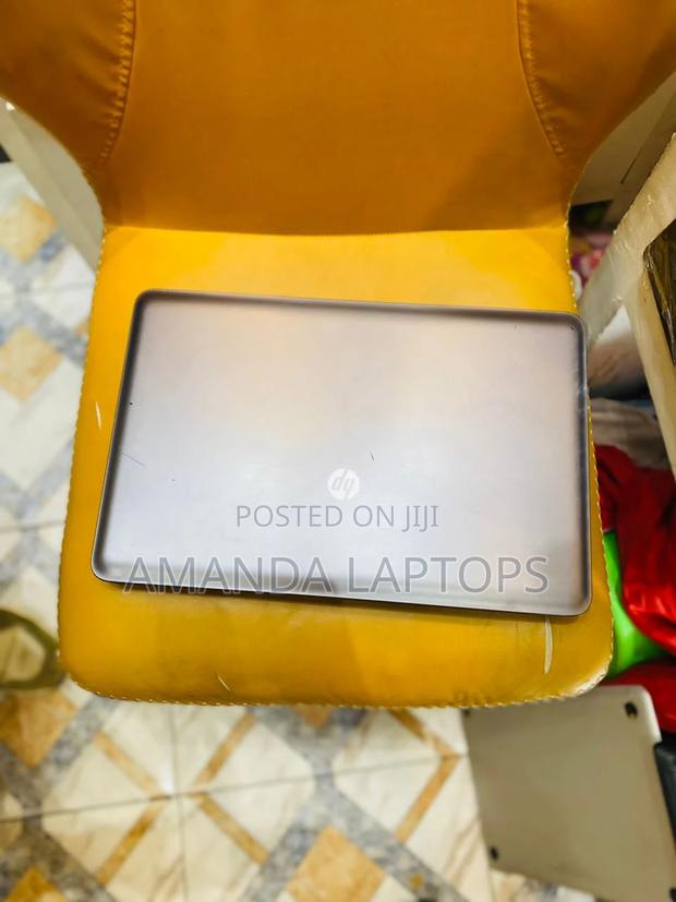 New Laptop HP Compaq Presario M2000 8GB Intel Core I3 HDD+SSD 500GB · Photo 3