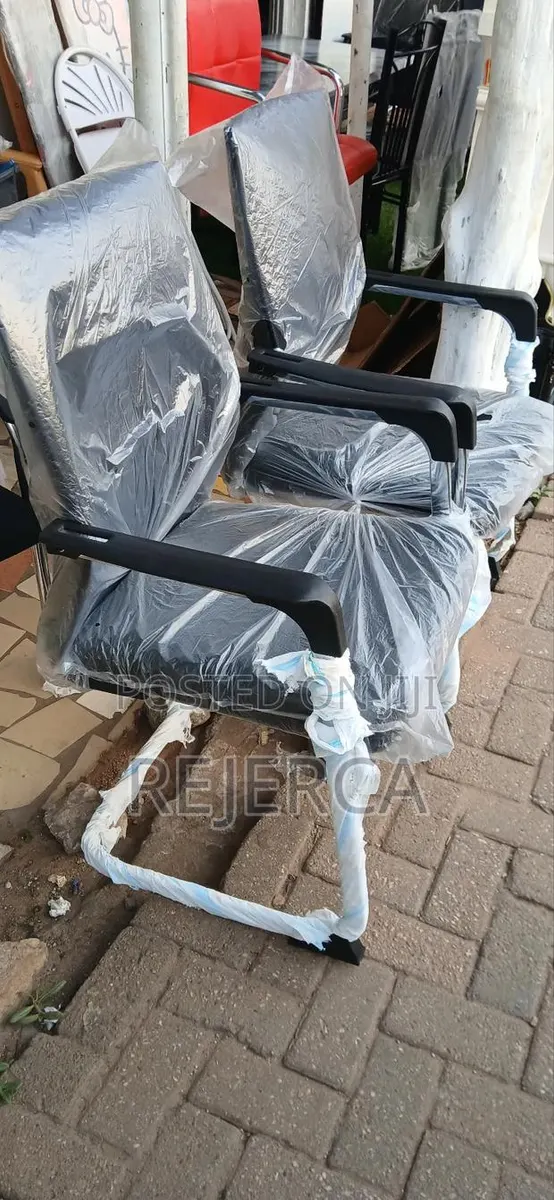 Clients Chair · Photo 1
