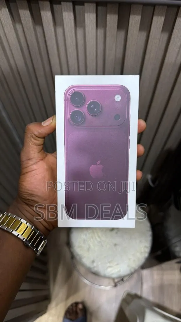 New Apple iPhone 18 Pro 256 GB Black · Photo 1