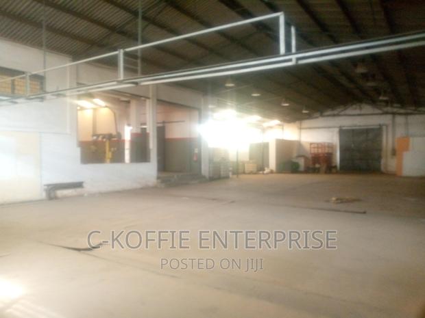 750 SQM Warehouse at North Industrial Area · Photo 2