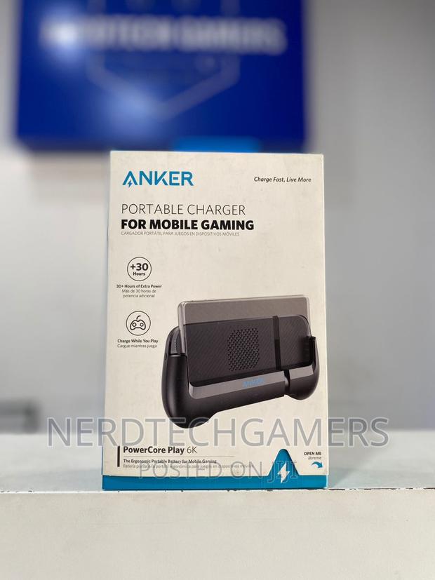 Anker Portable Power Bank for Mobile Gaming · Photo 1
