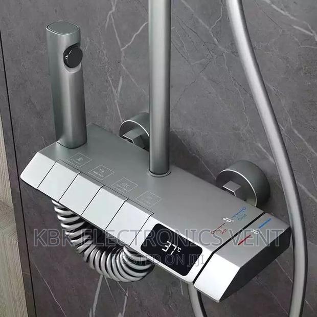 Shower With Temperature Control