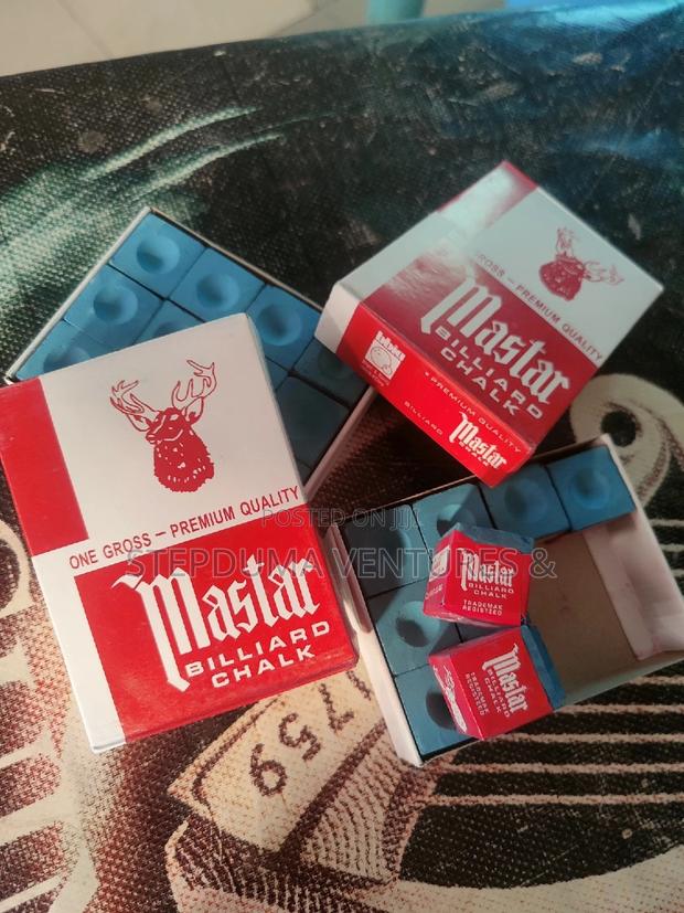 Billard Chalk for Your Snooker Sticks · Photo 2