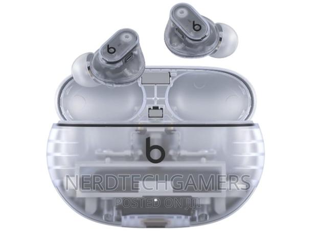 Beats Studio Buds + | True Wireless Noise Cancelling Earbuds · Photo 2