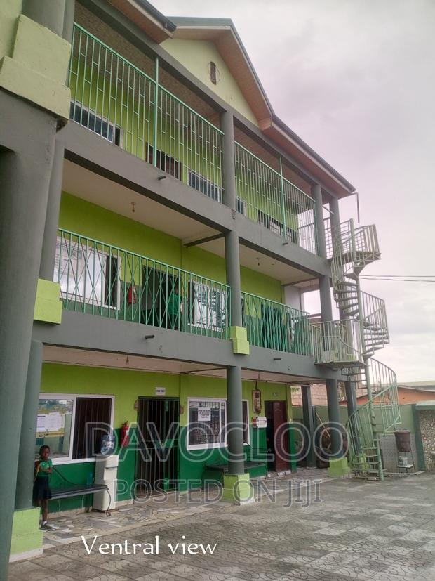 School Forsale · Photo 2