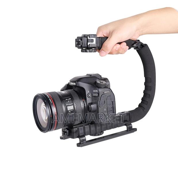 U-Shaped Bracket Handheld Camera Stabilizer · Photo 1