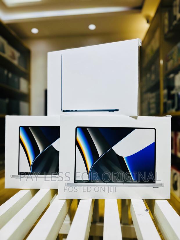 New Laptop Apple MacBook Pro 2021 M1 16GB Apple M1 Pro SSD 1T · Photo 1
