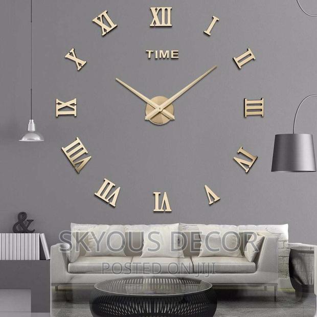3D Acrylic Wall Clock · Photo 1