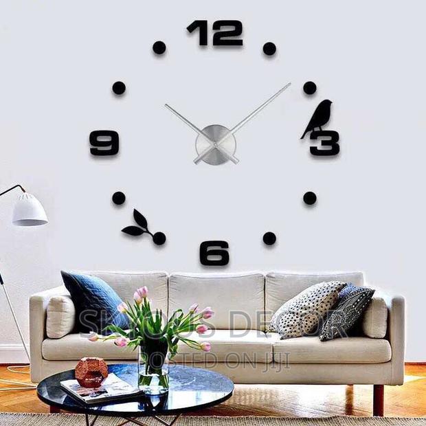 3D Wall Clock · Photo 1