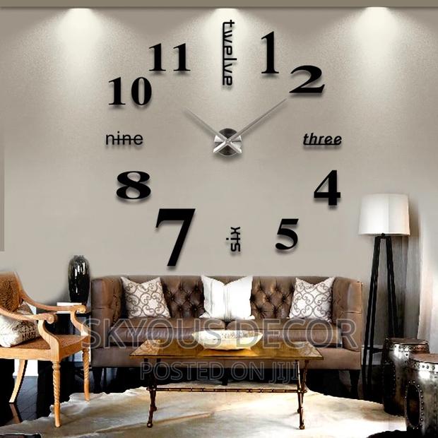 3D Wall Clock · Photo 1