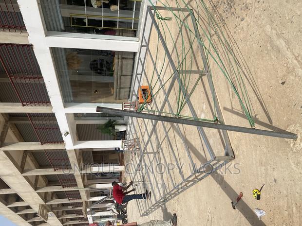 Sunshade Canopy · Photo 1