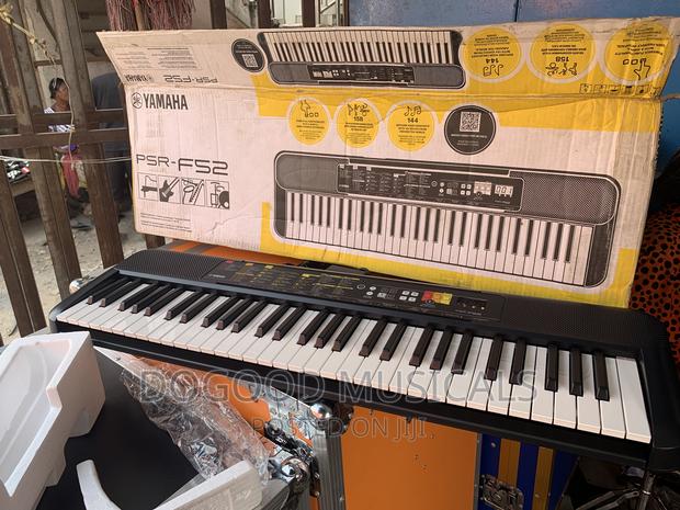 Yamaha PSR-FS2 Keyboard · Photo 1