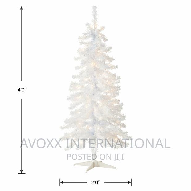 Northlight 4 Ft Pre-Lit Slim White Pine Artificial · Photo 3