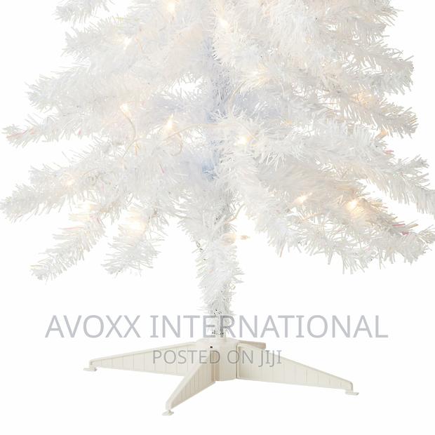 Northlight 4 Ft Pre-Lit Slim White Pine Artificial · Photo 2