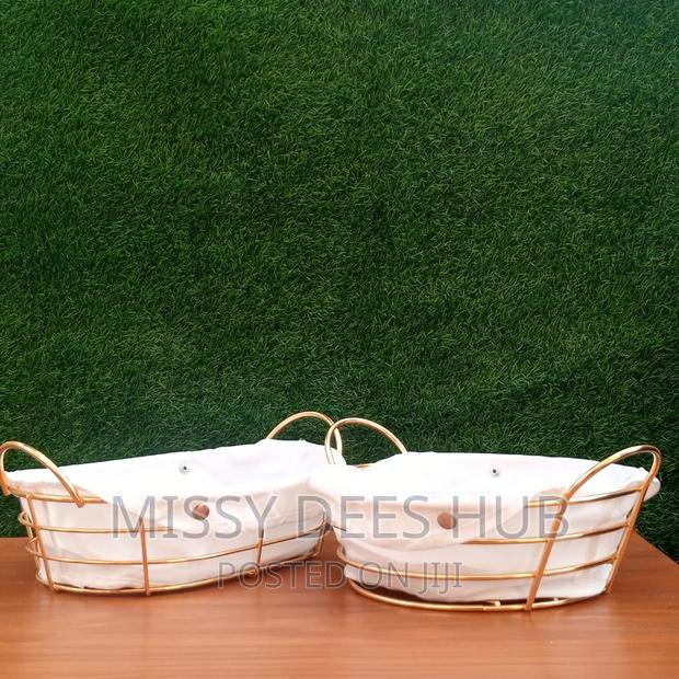 Gold Metallic Bread Basket · Photo 1