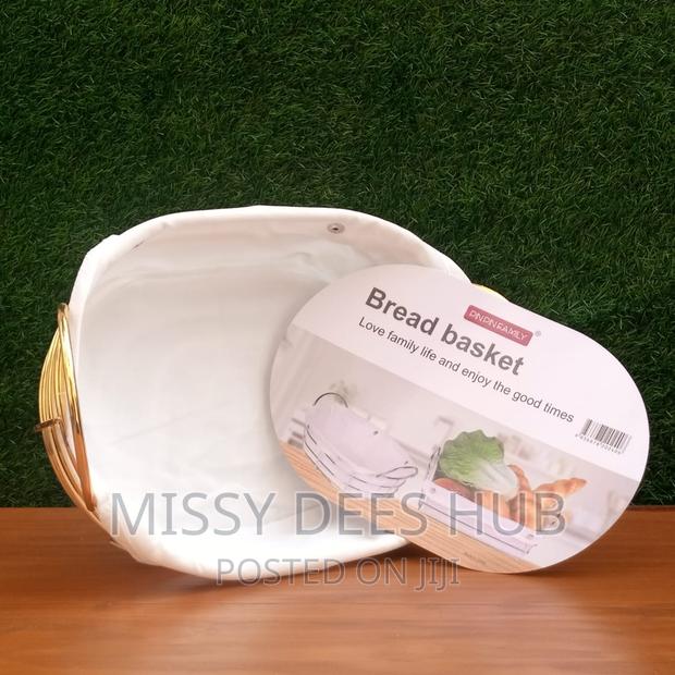 Gold Metallic Bread Basket · Photo 2