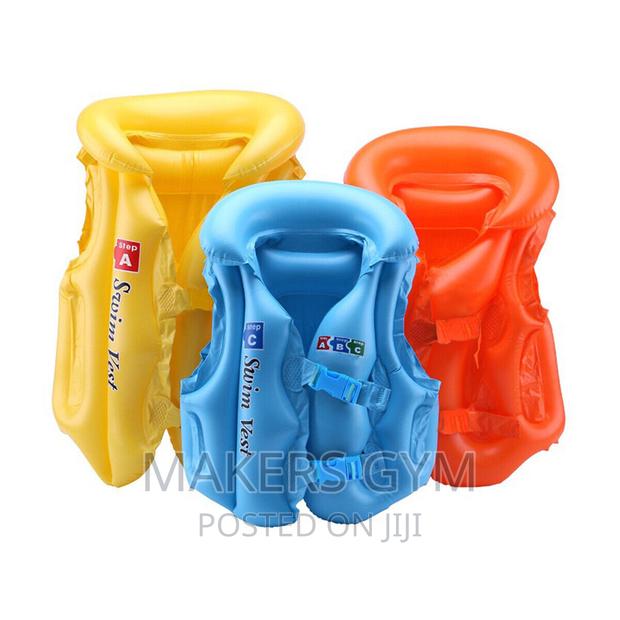 Swim Vest ( Delux Kids) · Photo 1