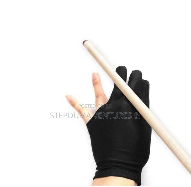 Breathable Stress-Free Billard Gloves · Photo 1