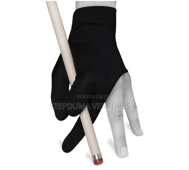 Breathable Stress-Free Billard Gloves · Photo 2