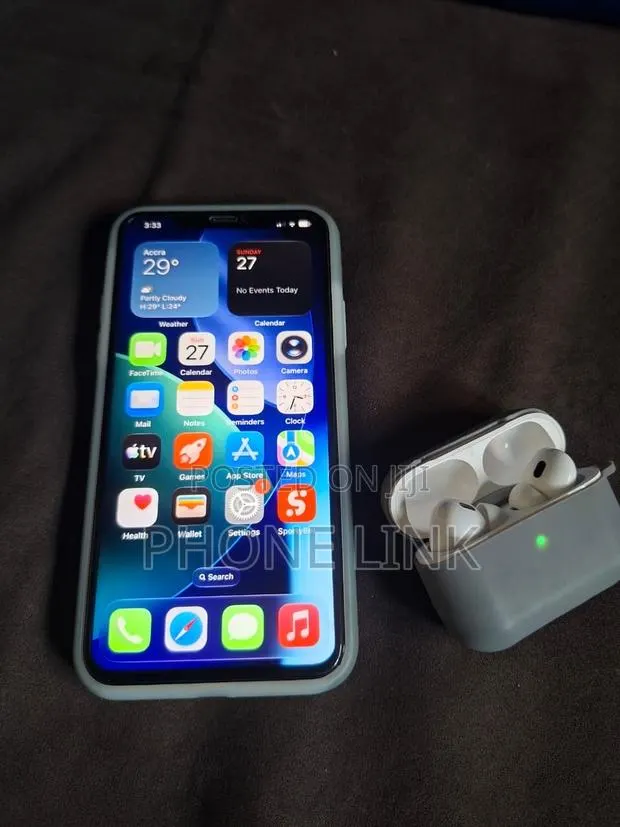 New Apple iPhone 11 Pro Max 64 GB Green · Photo 1