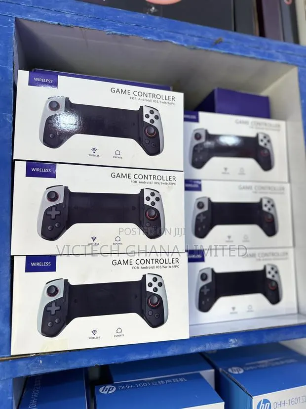Game Controller · Photo 1