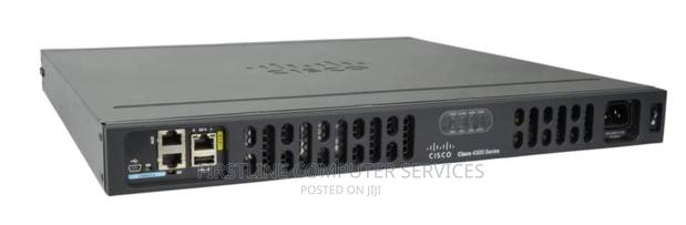 Cisco ISR4331 · Photo 1