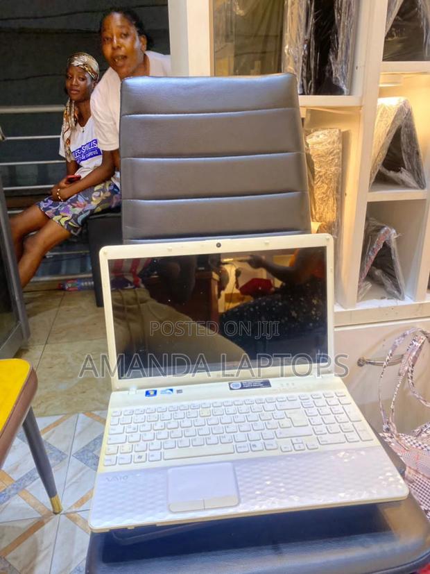 New Laptop Sony VAIO F15212SN 12GB Intel Core I5 HDD+SSD 500GB · Photo 1