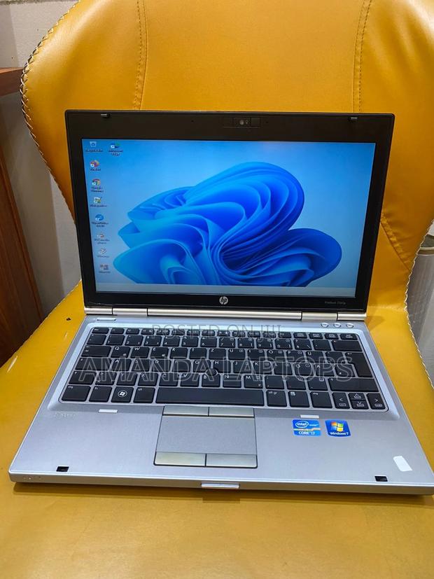 New Laptop HP EliteBook 2560P 12GB Intel Core I7 HDD+SSD 128GB · Photo 2