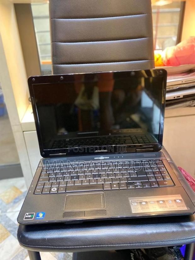 New Laptop Acer Aspire 2420 4GB Intel Core 2 Duo HDD+SSD 250GB · Photo 2