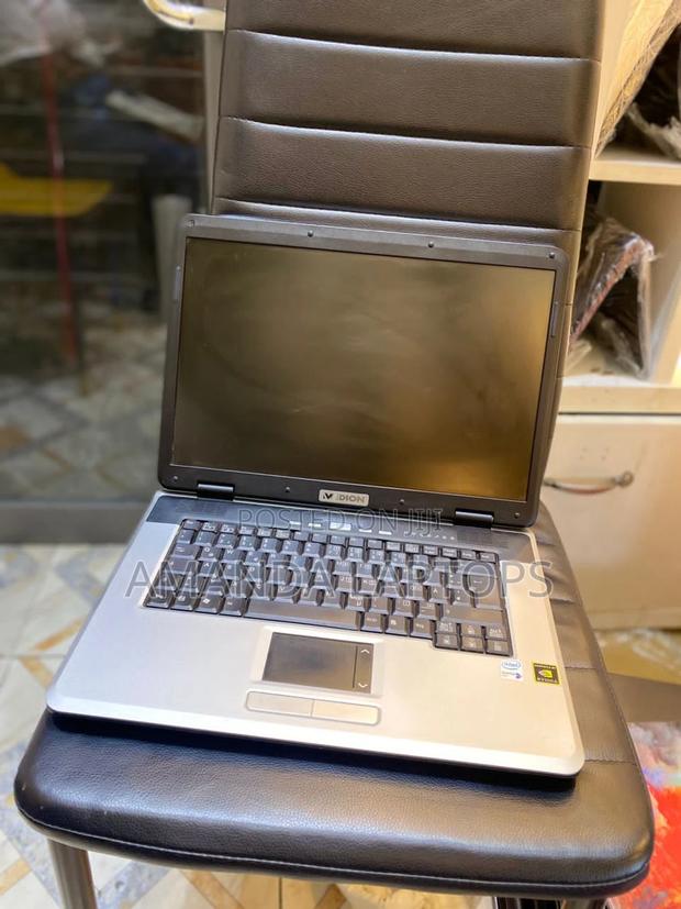 New Laptop Medion Akoya S6421 2GB Intel Core M HDD+SSD 160GB · Photo 2