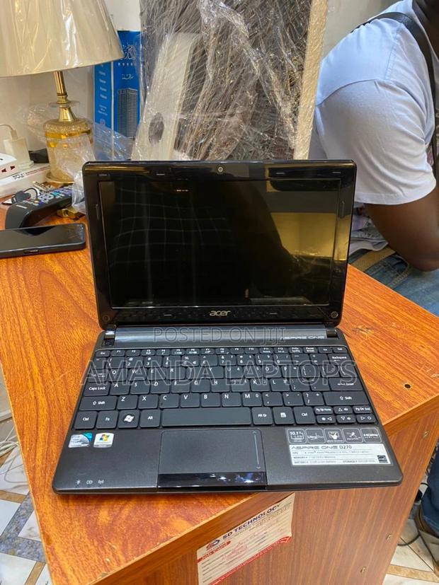 New Laptop Acer Aspire 1 2GB Intel Atom HDD+SSD 160GB · Photo 1