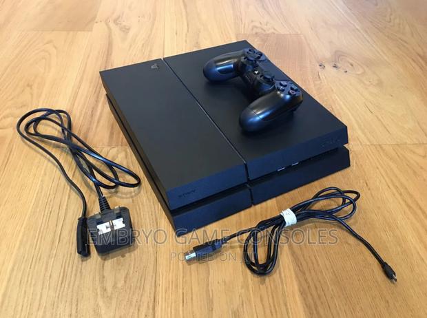 Jailbroken Ps4 From the Uk · Photo 1