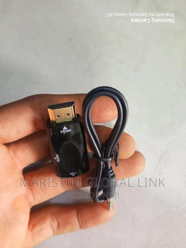 HDMI to VGA Adapter With Audio · Photo 5