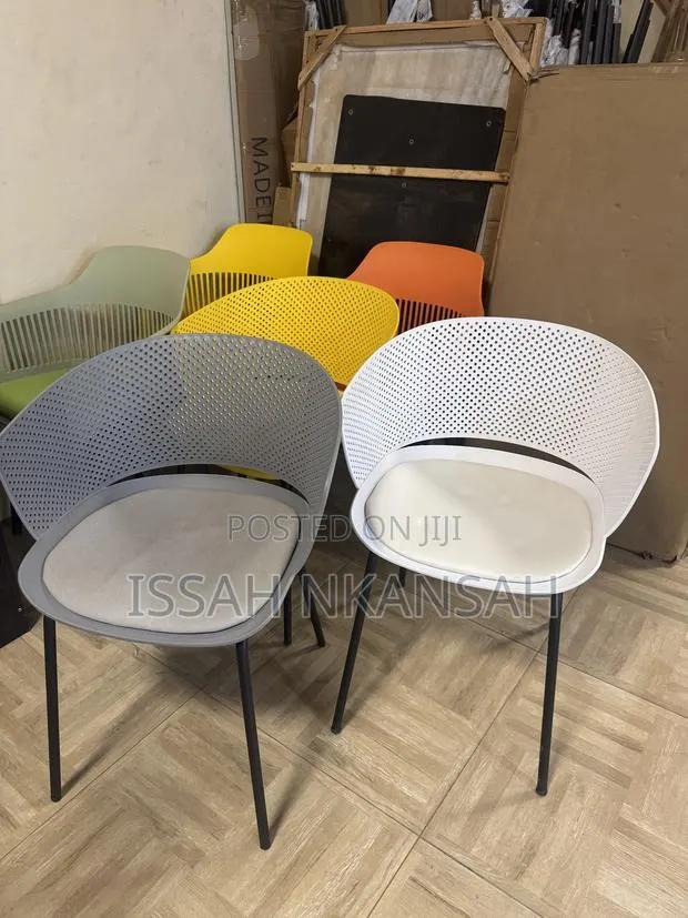 Garden Chairs · Photo 5