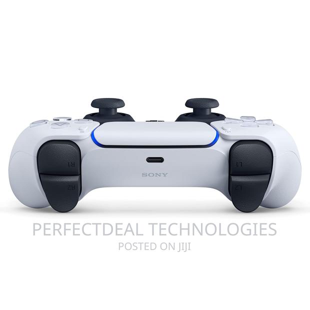 Ps5 Controller (White) · Photo 4