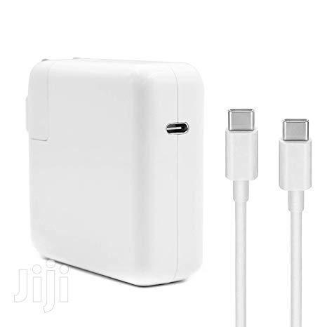 Type C Mac Book Charger · Photo 2