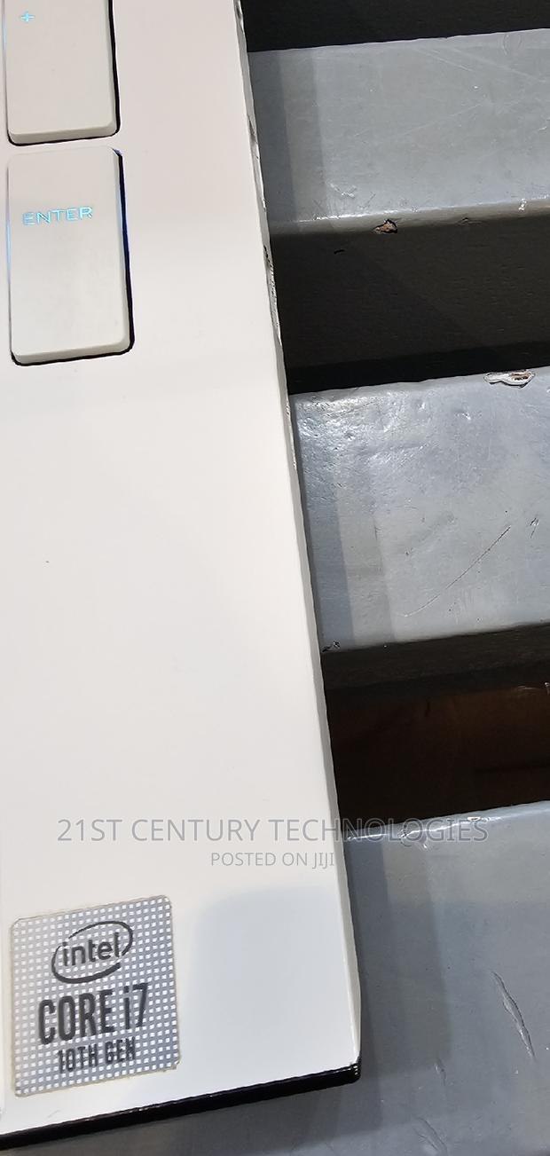 Laptop Dell Alienware M17 R3 16GB Intel Core I7 SSD 1T · Photo 5