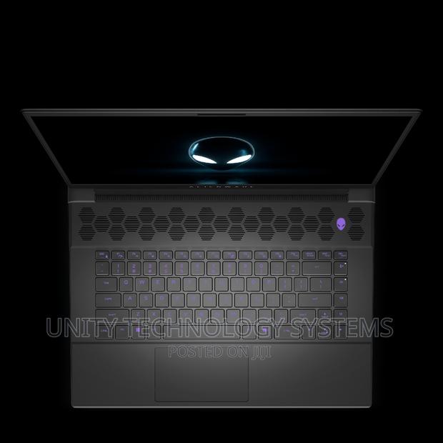New Laptop Dell Alienware M16 16GB Intel Core I7 SSD 1T · Photo 3
