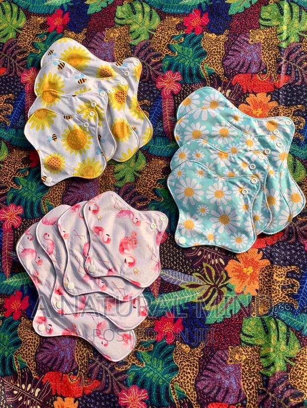 Reusable, Comfortable and Very Absorbable Pads for Women · Photo 2