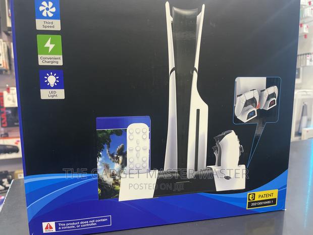 Dobe Multi-Function Cooling Charging Dock for Ps5 · Photo 2