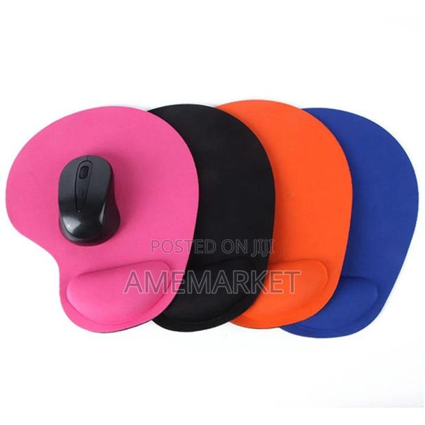 Mouse Pad Wrist Protect Thicken Soft Comfort Mice Pad · Photo 1