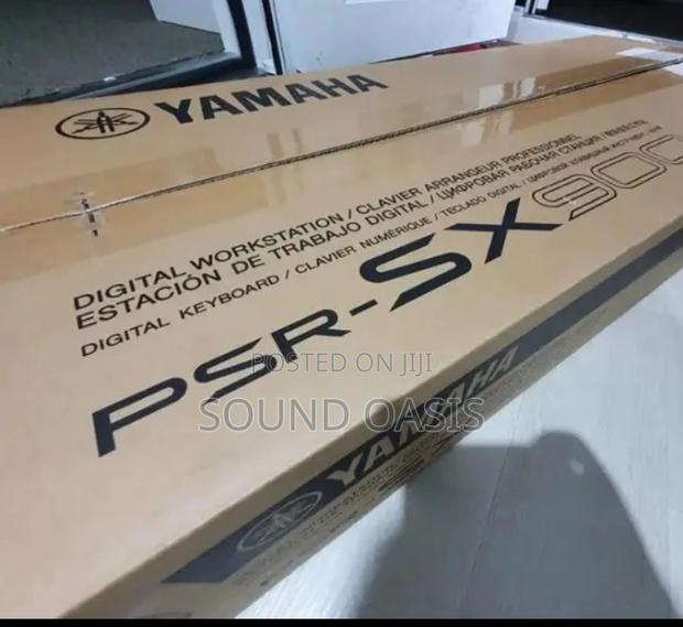 Yamaha Psrsx900 Arranger Workstation Keyboard · Photo 2