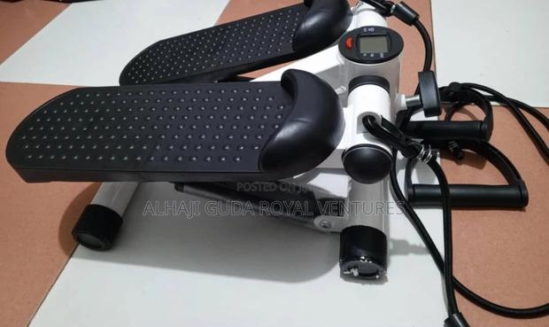 Advance Stepper Available at Cool Price · Photo 2