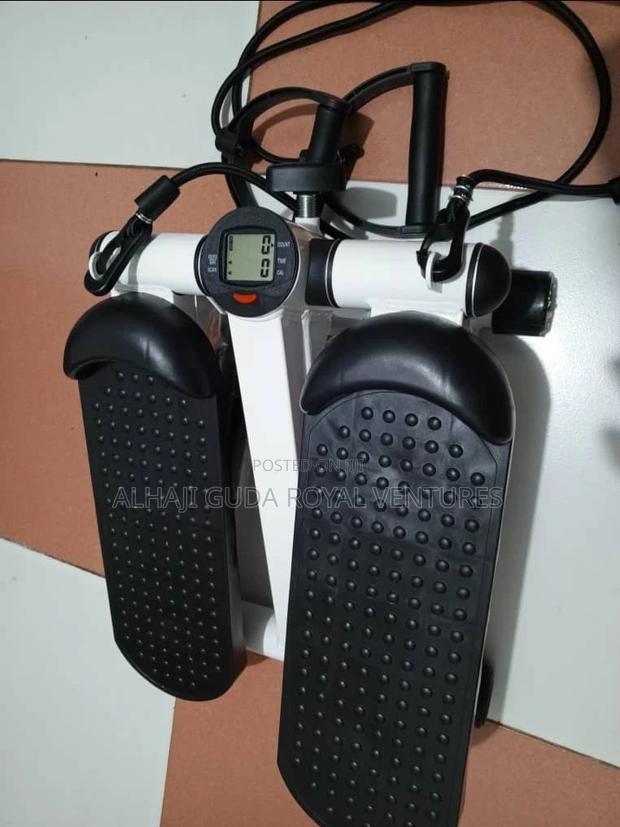 Advance Stepper Available at Cool Price · Photo 3