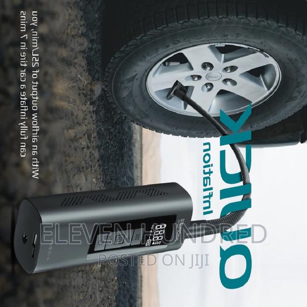 Portable Air Compressor With Power Bank · Photo 1