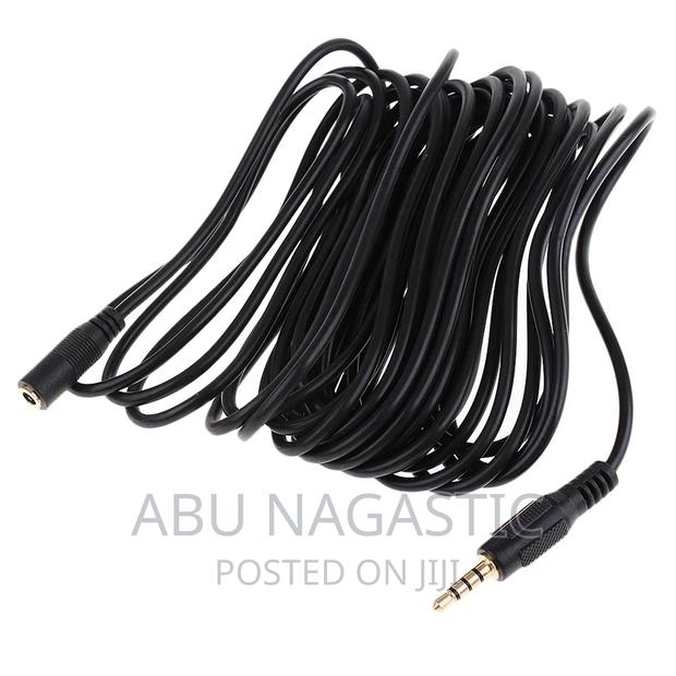 Headphones Extension Cable 5M · Photo 1