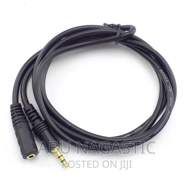 3m Headphone Extension Cable · Photo 1